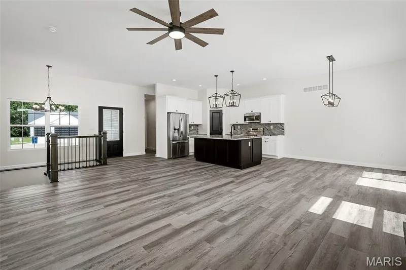Pictures of a Previous Model, not all features are included — Trenton Lane, Foristell, MO 63348
