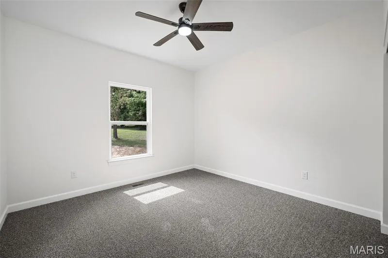 Pictures of a Previous Model, not all features are included — Trenton Lane, Foristell, MO 63348