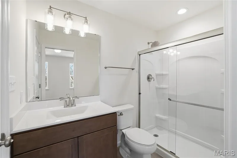 411 Sunset Hollow Drive, O'Fallon, MO 63385 — listing photo 16 of 19