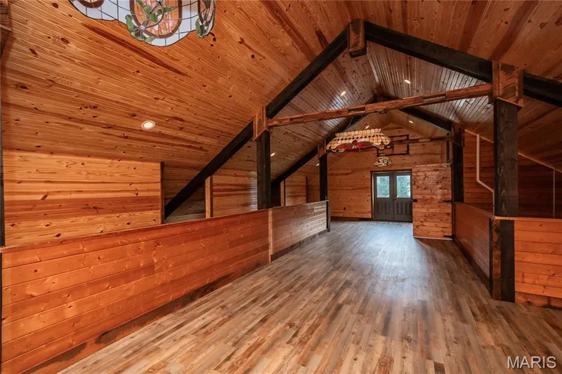 Hay Loft — 4 Slate River Way, Wentzville, MO 63385