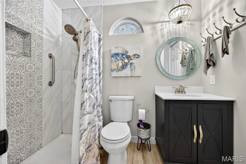 1422 Cobblestone Drive, St Charles, MO 63304 — listing photo 14 of 45
