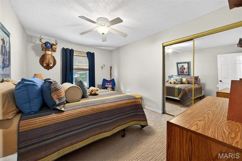 1422 Cobblestone Drive, St Charles, MO 63304 — listing photo 20 of 45