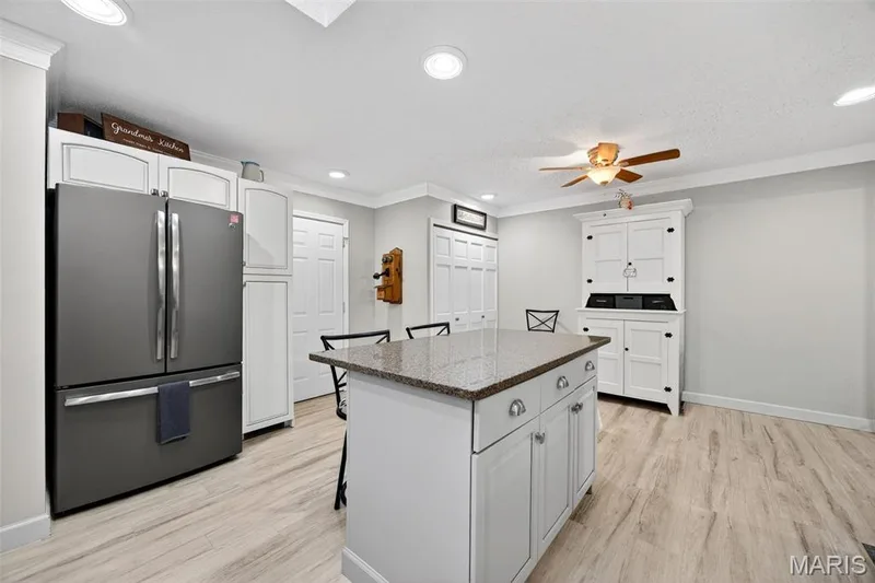 1422 Cobblestone Drive, St Charles, MO 63304 — listing photo 31 of 45