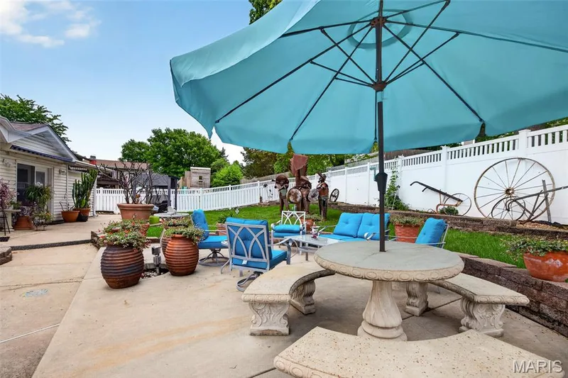 1422 Cobblestone Drive, St Charles, MO 63304 — listing photo 42 of 45