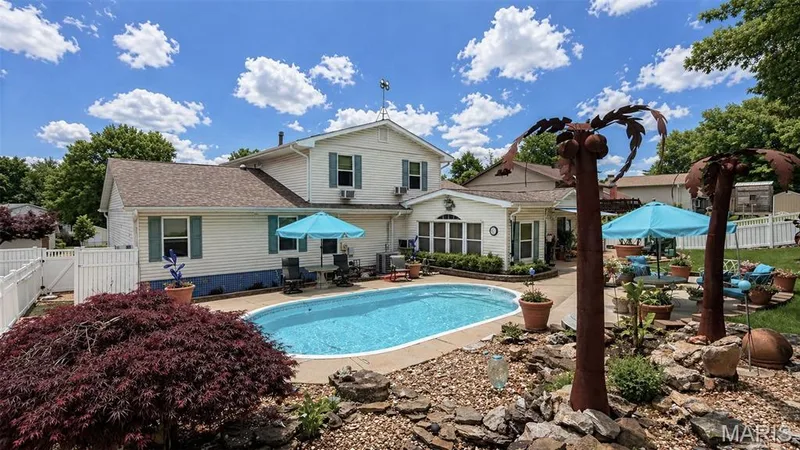 1422 Cobblestone Drive, St Charles, MO 63304 — listing photo 43 of 45