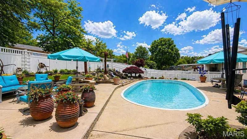 1422 Cobblestone Drive, St Charles, MO 63304 — listing photo 44 of 45