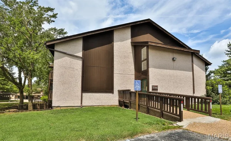 View of side of property — 1380 Heritage Landing #206, St Charles, MO 63303