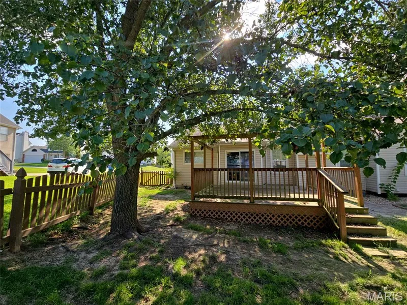 1218 Saddlemaker Drive, St Charles, MO 63304 — listing photo 16 of 17