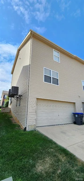 213 Candice Way, St Peters, MO 63376 — listing photo 16 of 18