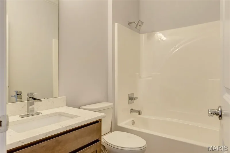 Full bath with bathing tub / shower combination and vanity — 0 Pierce @ Montage at Hawk Ridge, Lake St. Louis, MO 63367
