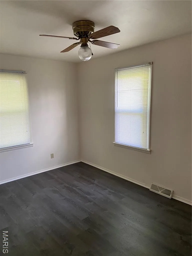 Photo's prior to recent rental — 2828 Mulberry Lane, St Charles, MO 63303