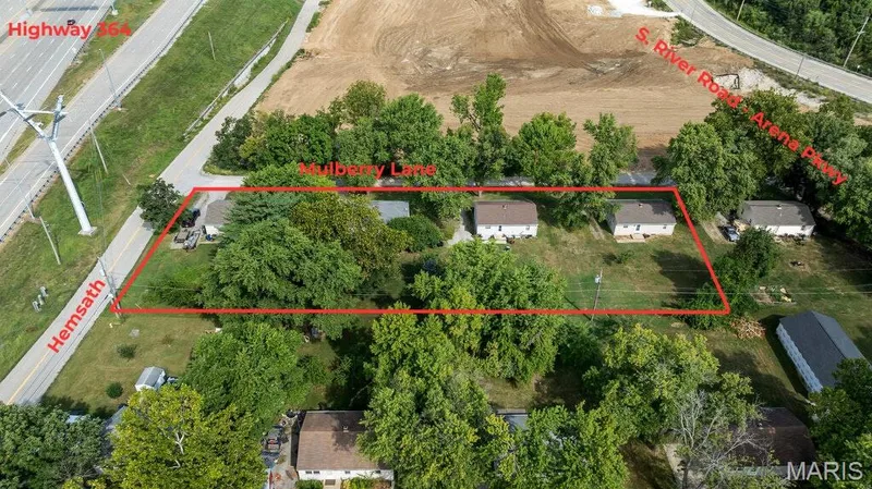 Aerial view of property's location with property parcel outlined — 2824 Mulberry Lane, St Charles, MO 63303