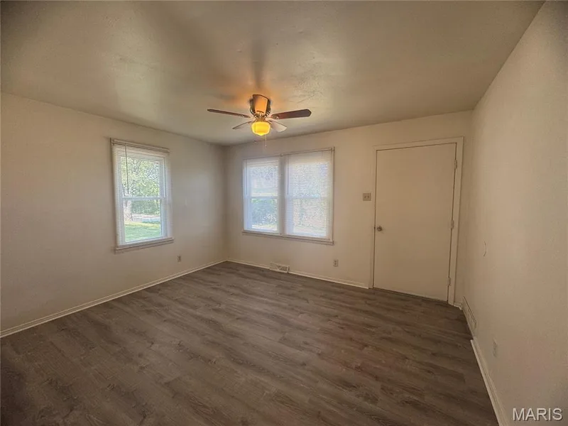 Living Room — 2816 Mulberry Lane, St Charles, MO 63303