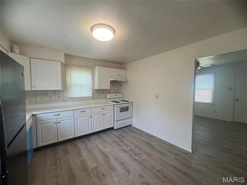 Kitchen — 2816 Mulberry Lane, St Charles, MO 63303