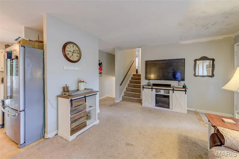 10 Park Circle, O'Fallon, MO 63366 — listing photo 10 of 34