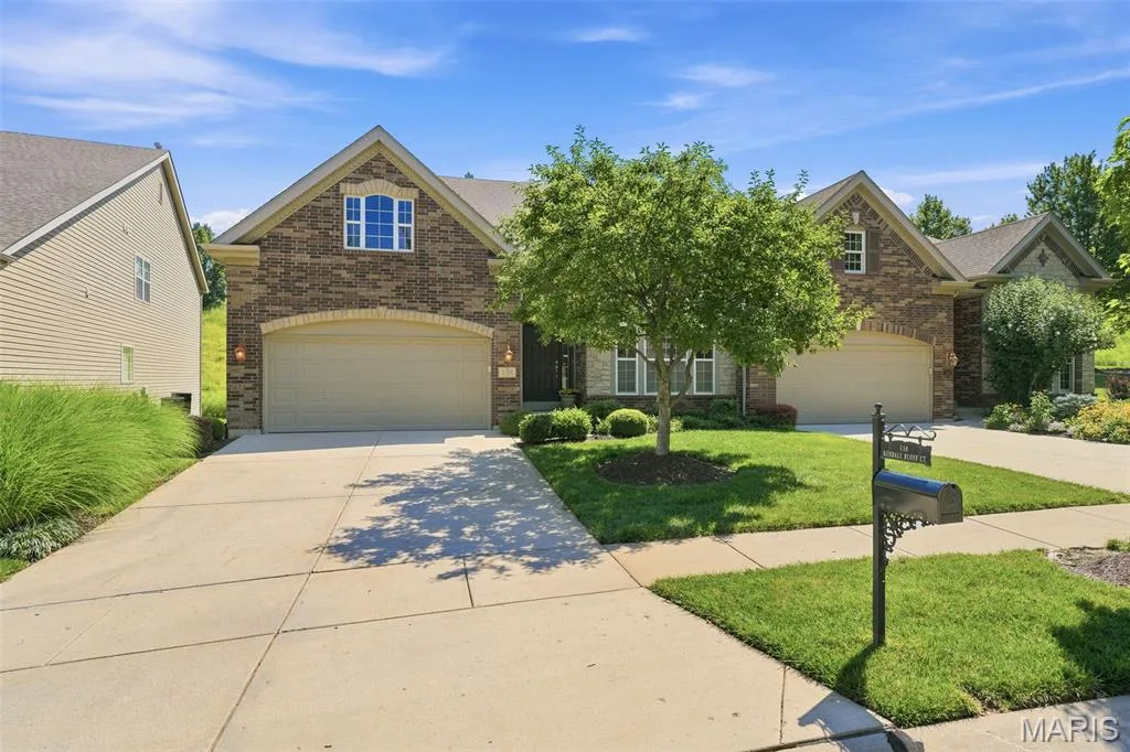 A Grand Welcome Awaits — 138 Kendall Bluff Court, Chesterfield, MO 63017