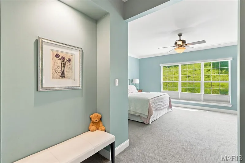 An Owner's Retreat You'll Love Coming Home To — 138 Kendall Bluff Court, Chesterfield, MO 63017