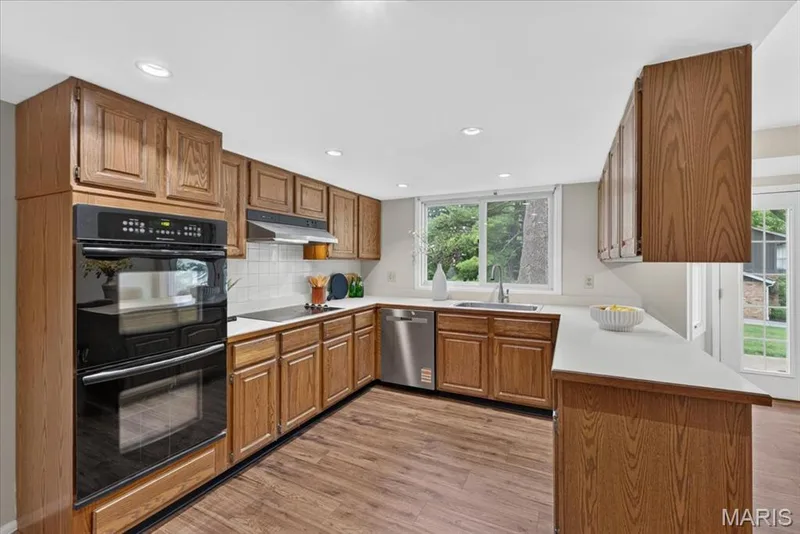 The kitchen comes complete with a brand-new dishwasher! — 14529 Brittania Drive, Chesterfield, MO 63017