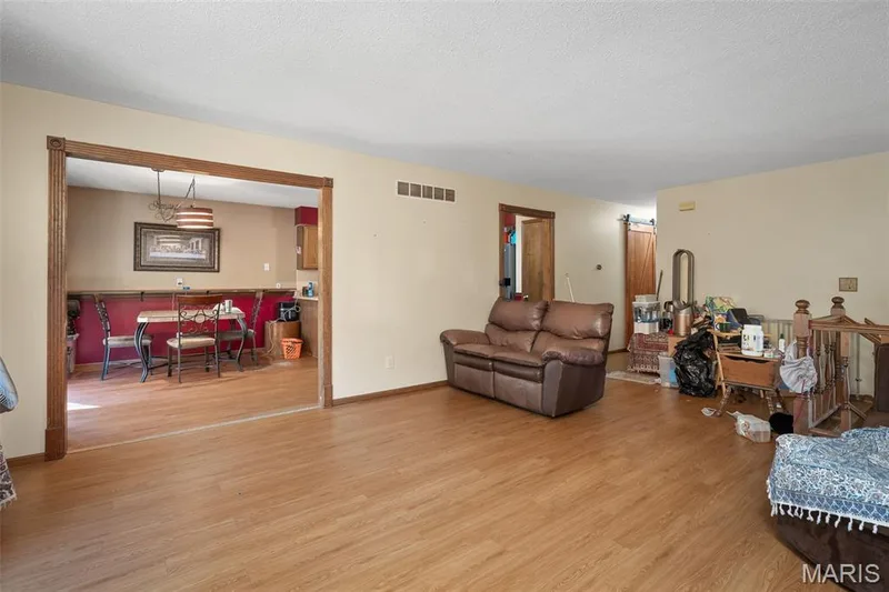 502 Hunter Chaise Drive, Wentzville, MO 63385 — listing photo 6 of 35