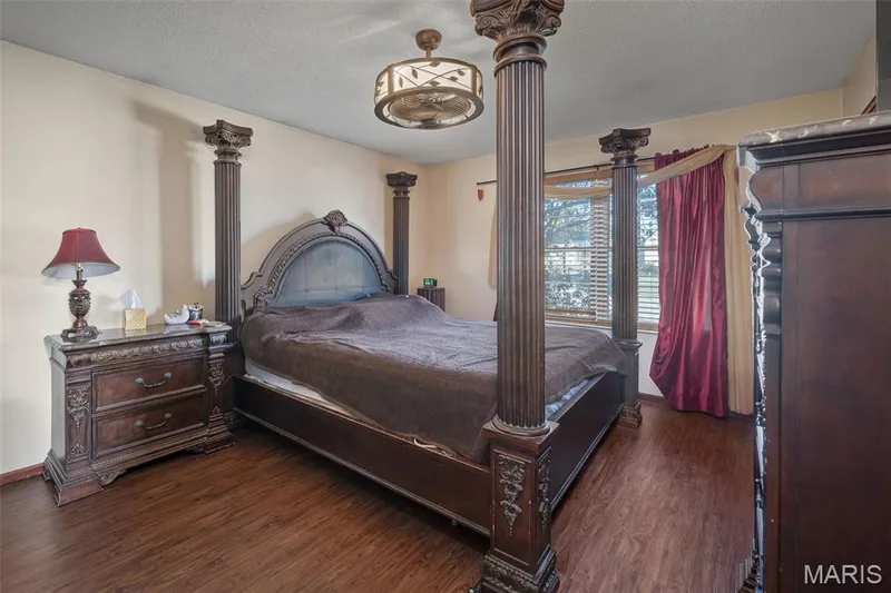 502 Hunter Chaise Drive, Wentzville, MO 63385 — listing photo 12 of 35