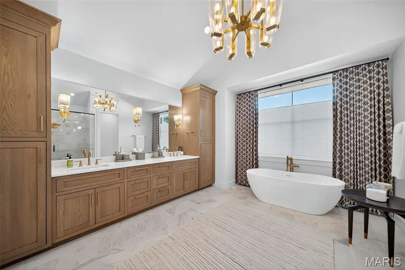 22 Holloway Drive, Lake St. Louis, MO 63367 — listing photo 25 of 58