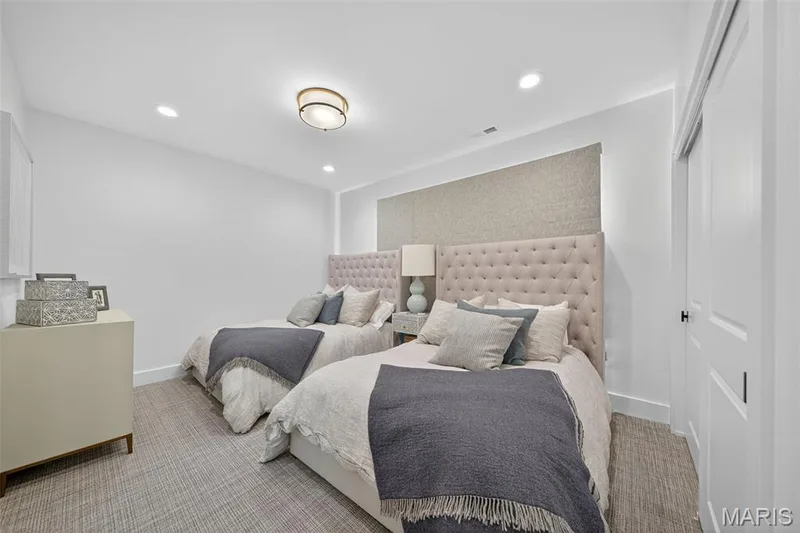Lower level bedroom — 22 Holloway Drive, Lake St. Louis, MO 63367