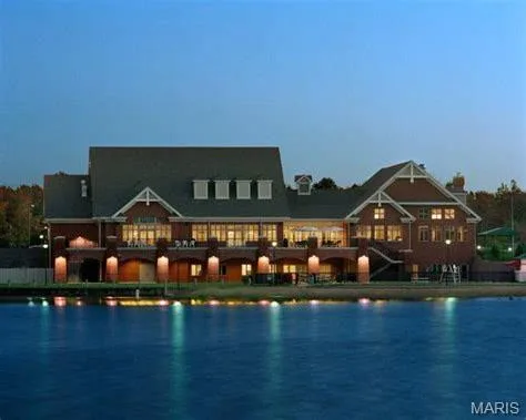 Lake St. Louis Community Association — 22 Holloway Drive, Lake St. Louis, MO 63367