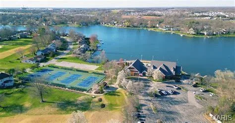 Lake St. Louis Community Association — 22 Holloway Drive, Lake St. Louis, MO 63367