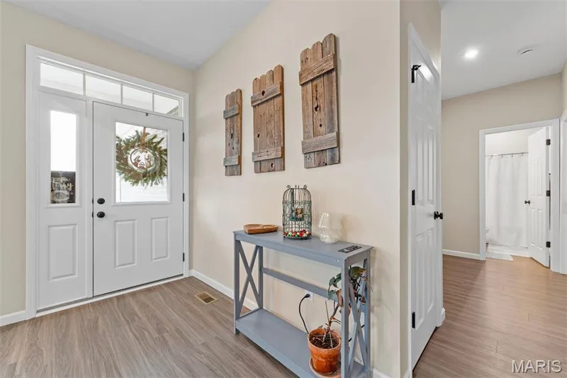 5 Spinney Bough Court, Wentzville, MO 63385 — listing photo 4 of 20