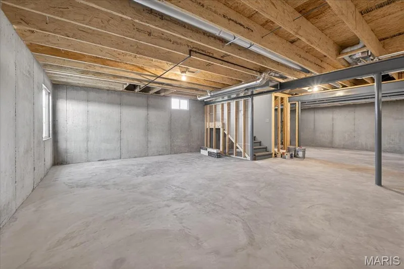 Unfinished basement — 125 Sterling Drive, Lake St. Louis, MO 63367