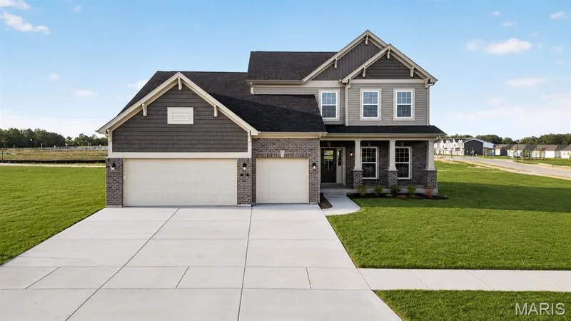 125 Sterling Drive, Lake St. Louis, MO 63367 — listing photo 1 of 75