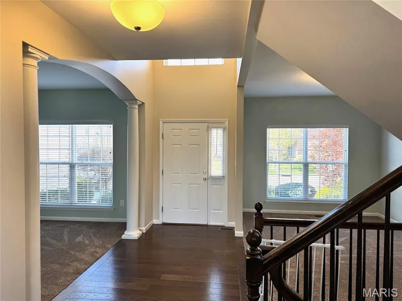 84 S Ridgewynd Court, Lake St. Louis, MO 63367 — listing photo 4 of 15