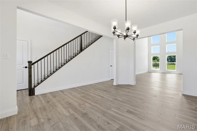 23 Bluestem Court, Lake St. Louis, MO 63367 — listing photo 5 of 41