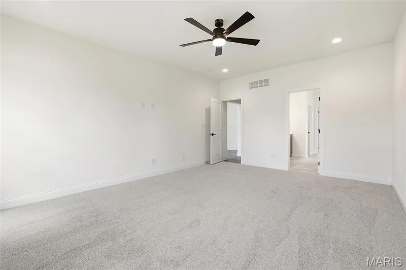 23 Bluestem Court, Lake St. Louis, MO 63367 — listing photo 25 of 41