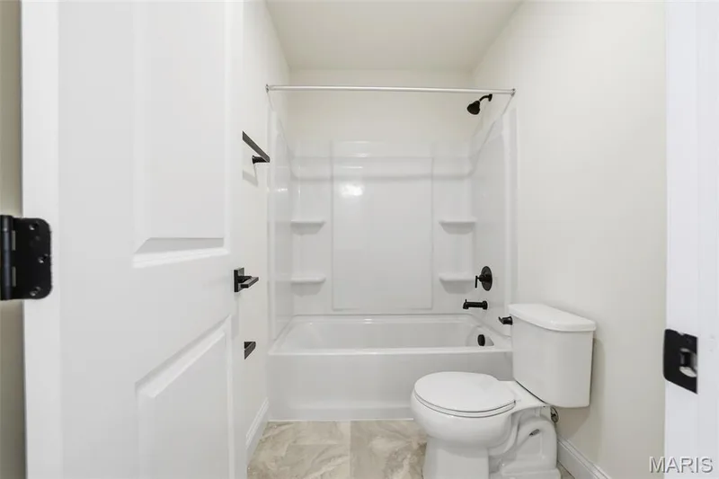 23 Bluestem Court, Lake St. Louis, MO 63367 — listing photo 38 of 41