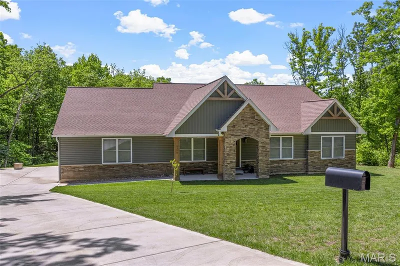 506 Fennel Court, Foristell, MO 63348 — listing photo 3 of 61
