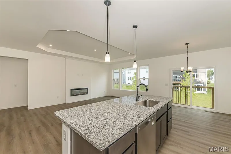 207 Townshead Way, O'Fallon, MO 63368 — listing photo 12 of 40