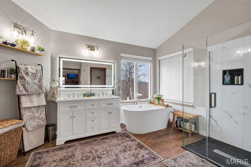 updated bathroom — 50 Sunfish Drive, Defiance, MO 63341