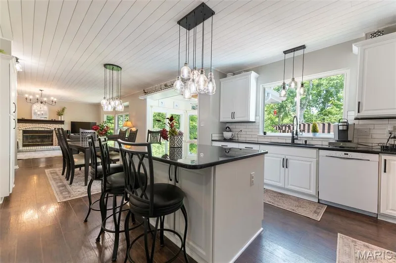 50 Sunfish Drive, Defiance, MO 63341 — listing photo 7 of 43