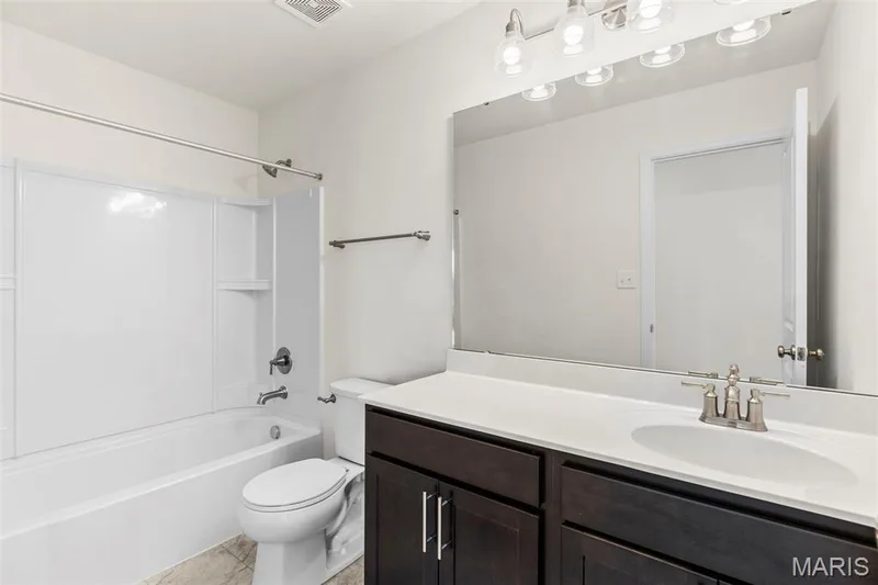 710 Celebration Court, Foristell, MO 63348 — listing photo 7 of 32