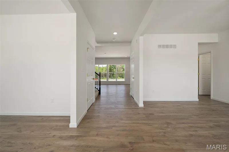 223 Windmill View Drive, O'Fallon, MO 63385 — listing photo 5 of 30