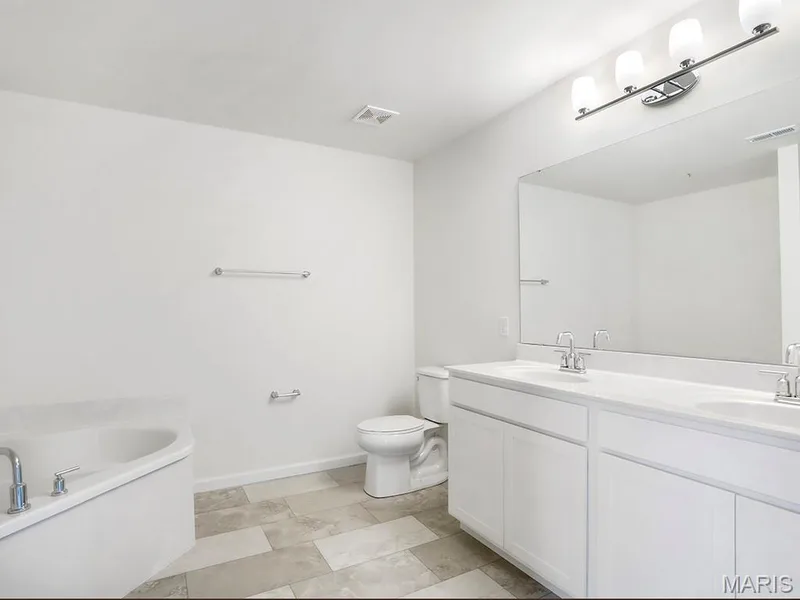 223 Windmill View Drive, O'Fallon, MO 63385 — listing photo 23 of 30