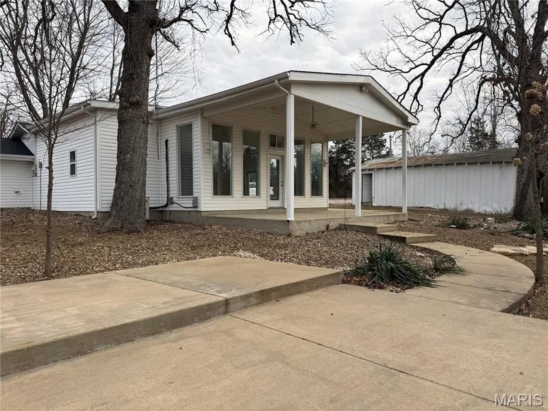 818 W Highway D, Wentzville, MO 63385 — listing photo 20 of 39