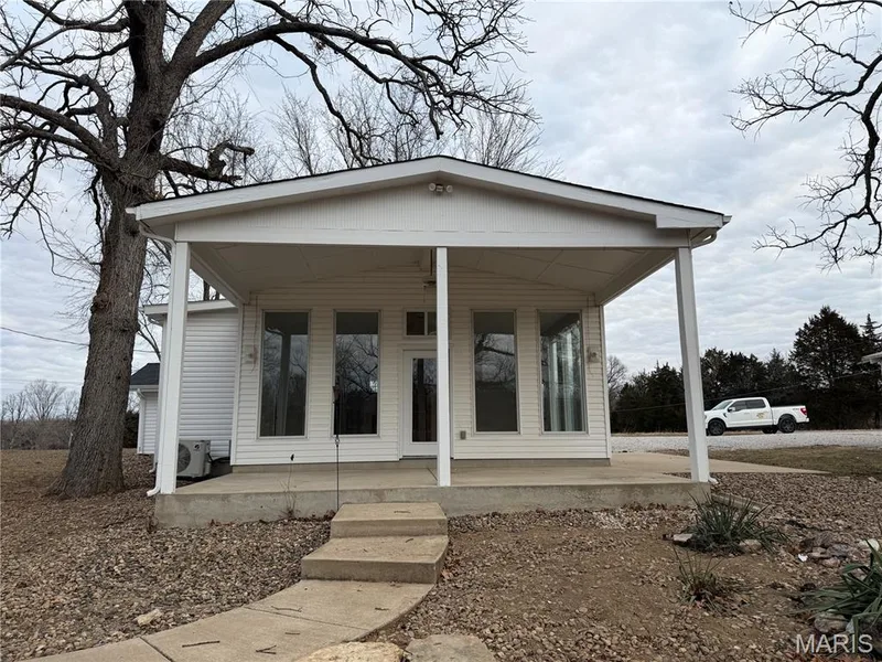 818 W Highway D, Wentzville, MO 63385 — listing photo 21 of 39