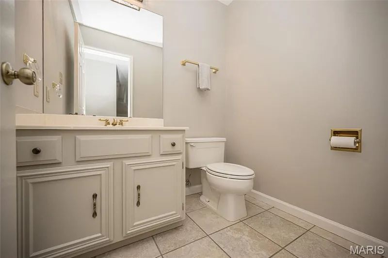 14380 Cedar Springs Drive, Chesterfield, MO 63017 — listing photo 30 of 42