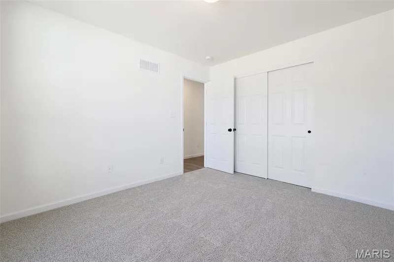 31 Bluestem Court, Lake St. Louis, MO 63367 — listing photo 24 of 28