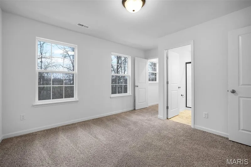 168 Sunset Terrace Drive, O'Fallon, MO 63385 — listing photo 6 of 24