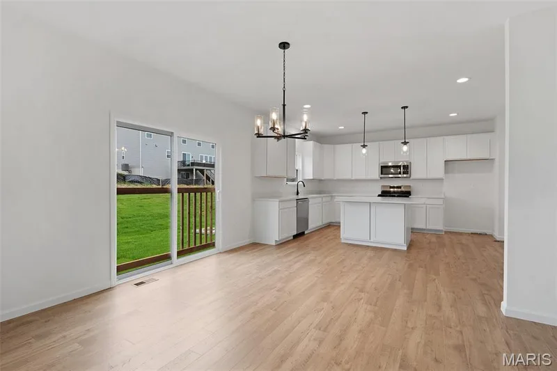 35 Bluestem Court, Lake St. Louis, MO 63367 — listing photo 22 of 32