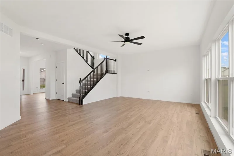35 Bluestem Court, Lake St. Louis, MO 63367 — listing photo 25 of 32