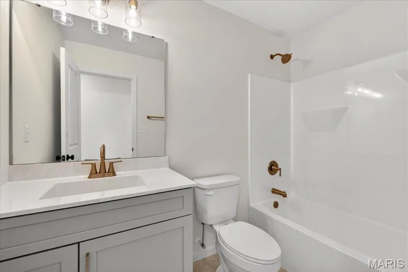 609 Brinton, Wentzville, MO 63385 — listing photo 10 of 15